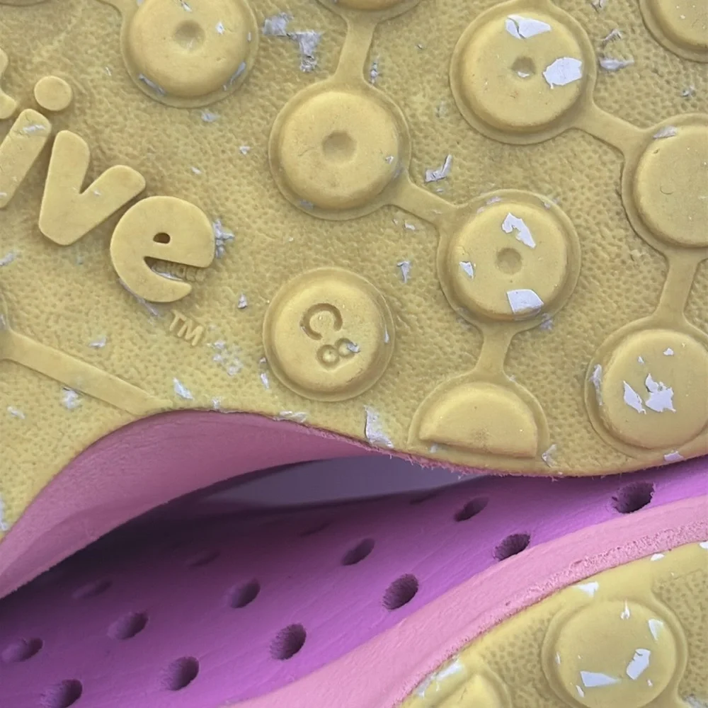 NATIVE Robbie Sugarlite SlipOn Waterproof Shoes Purple/Pink Kids Size C8